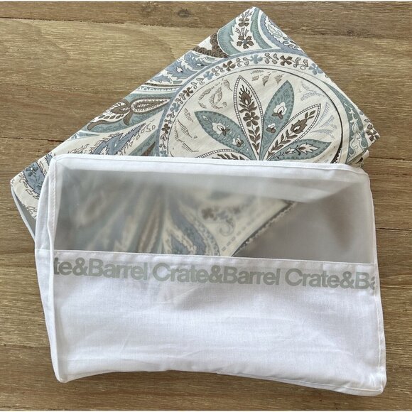 Crate & Barrel LINDSEY Blue Paisley King Bed Skirt 100% Cotton NEW in Package